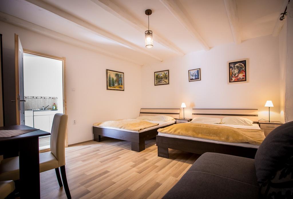 Hotel Casa Bella&Nova Palić Esterno foto