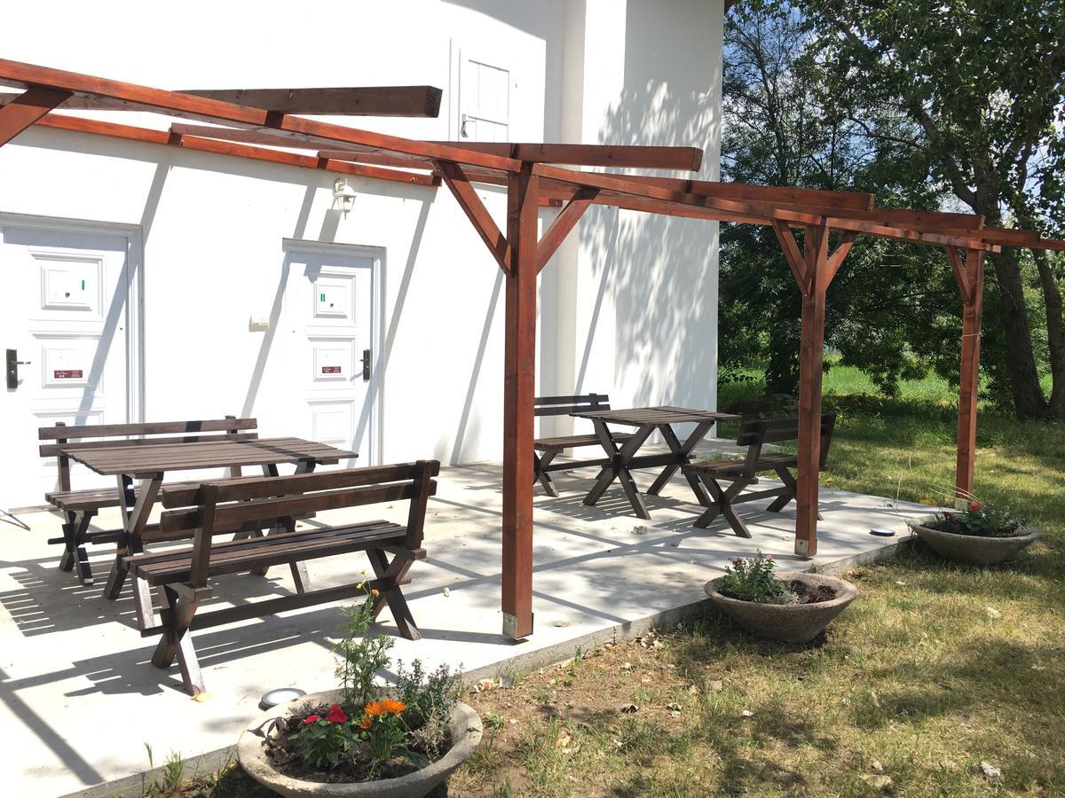 Hotel Casa Bella&Nova Palić Esterno foto