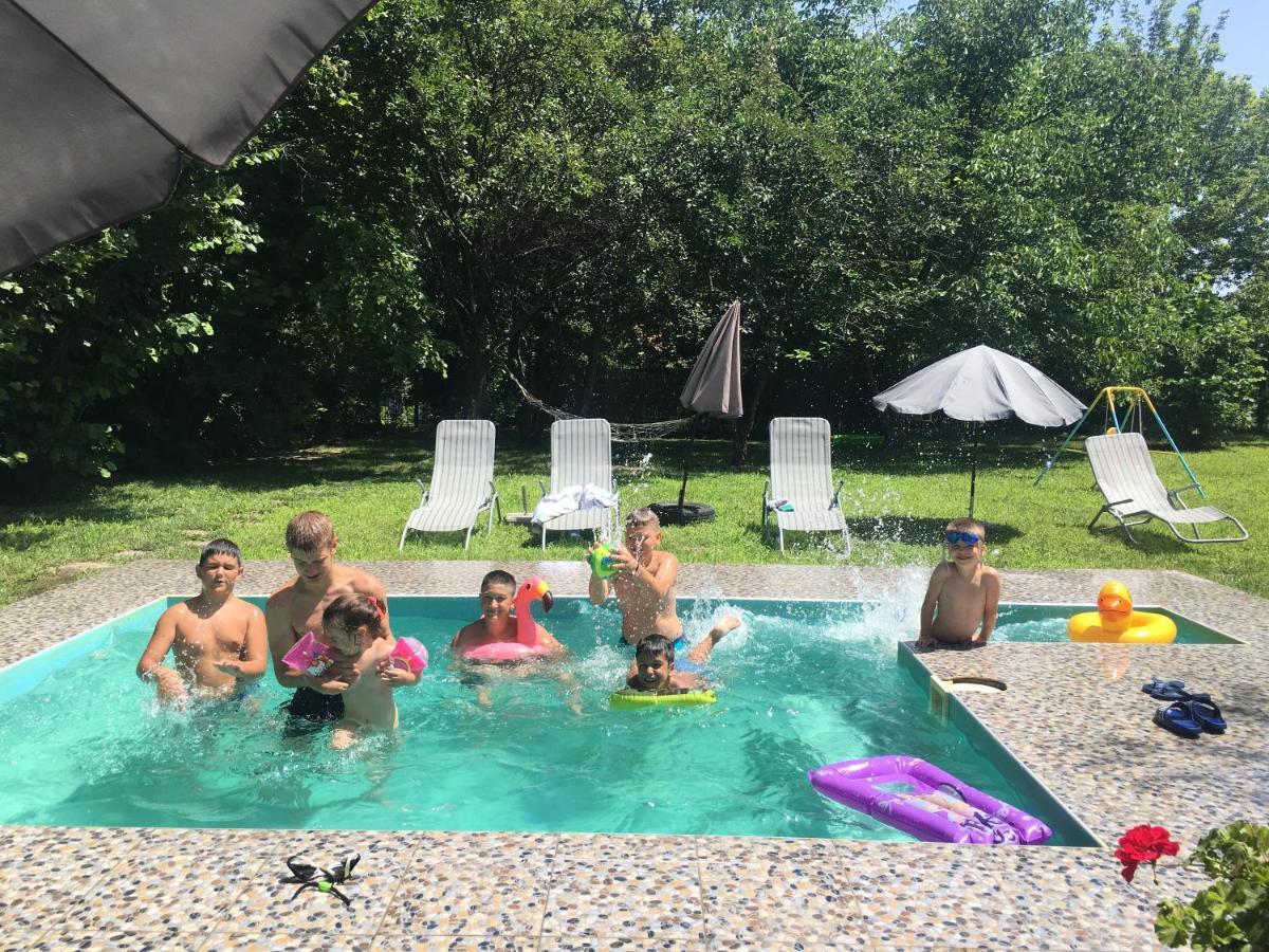 Hotel Casa Bella&Nova Palić Esterno foto